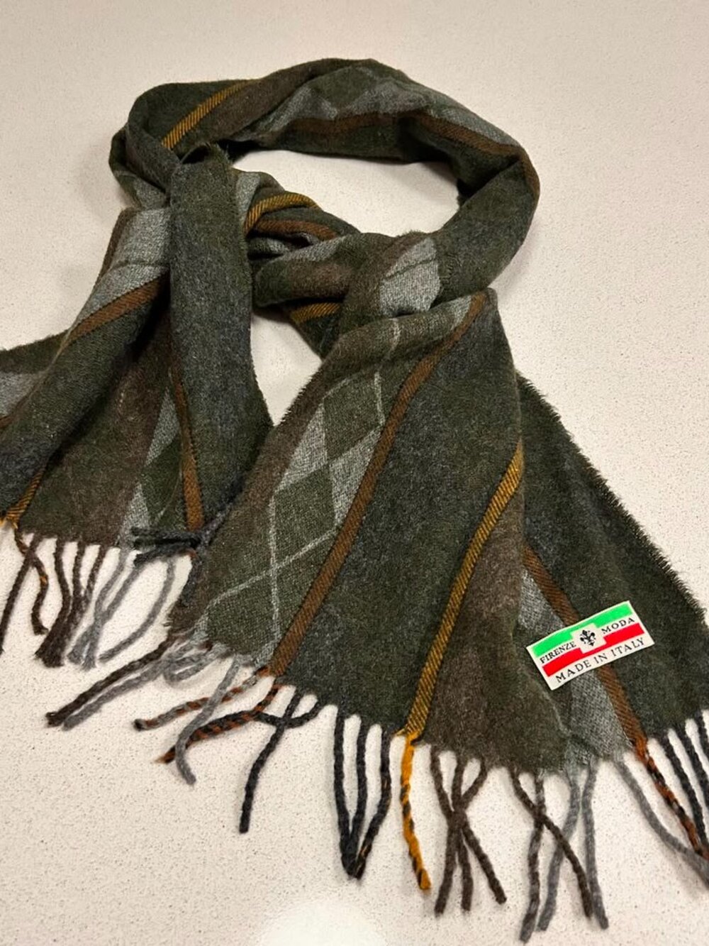 Firenze Moda 100% Pure Wool Argyle Scarf Green Gray Made in Italy NWOT 60x29